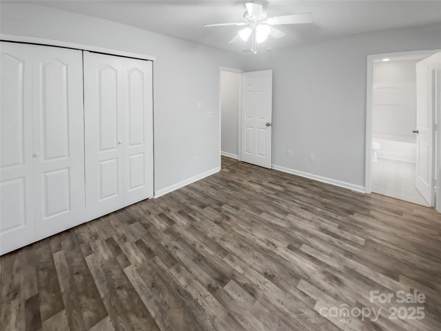 13413 Glasgow Green Ln Charlotte, NC 28213