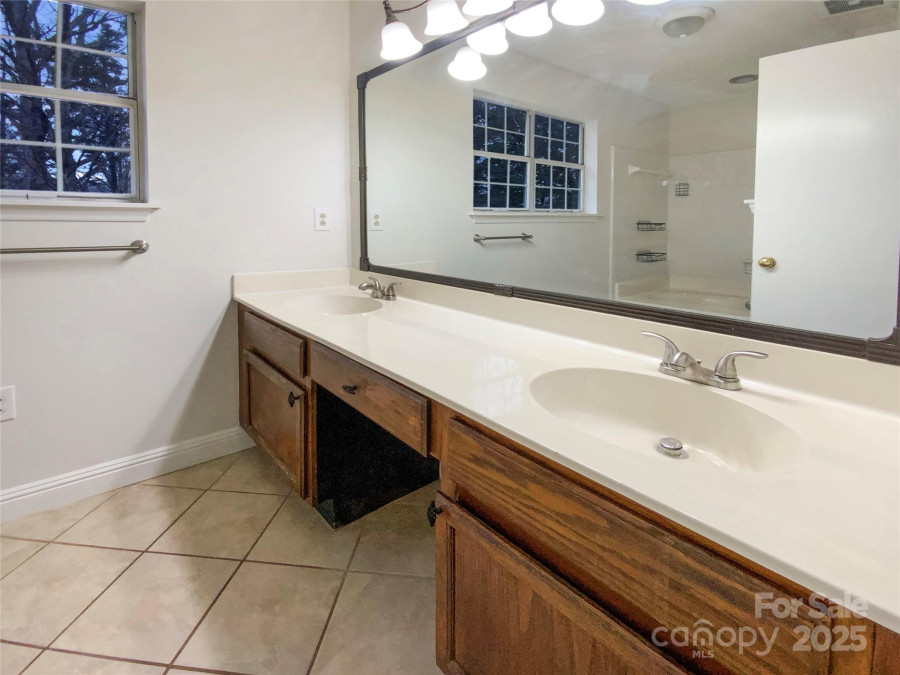 9105 Capsdale Ct Huntersville, NC 28078