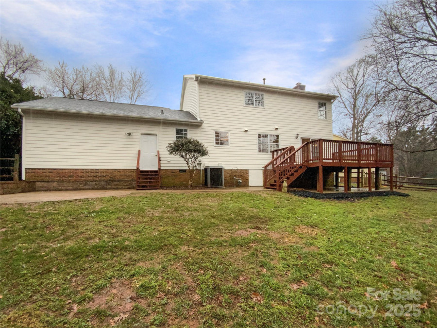 9105 Capsdale Ct Huntersville, NC 28078