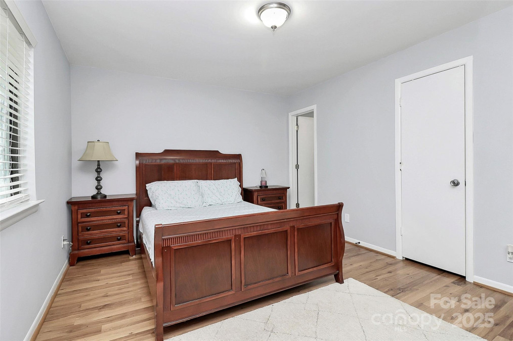 2900 Heathstead Pl Charlotte, NC 28210