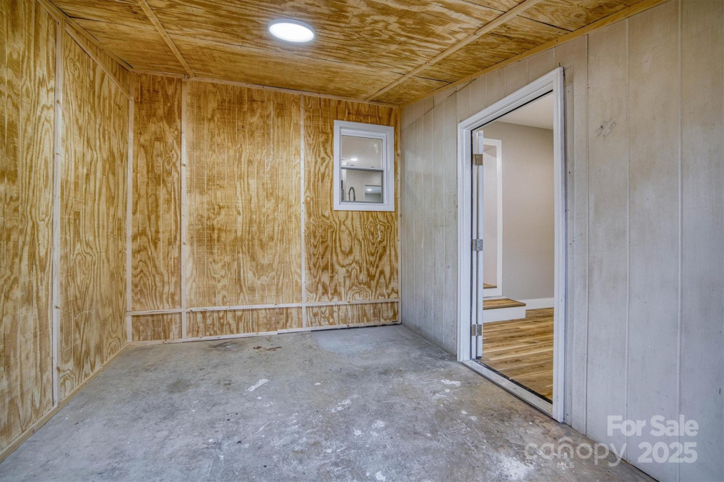 2625 20th St Hickory, NC 28601