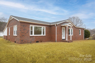 2625 20th St Hickory, NC 28601