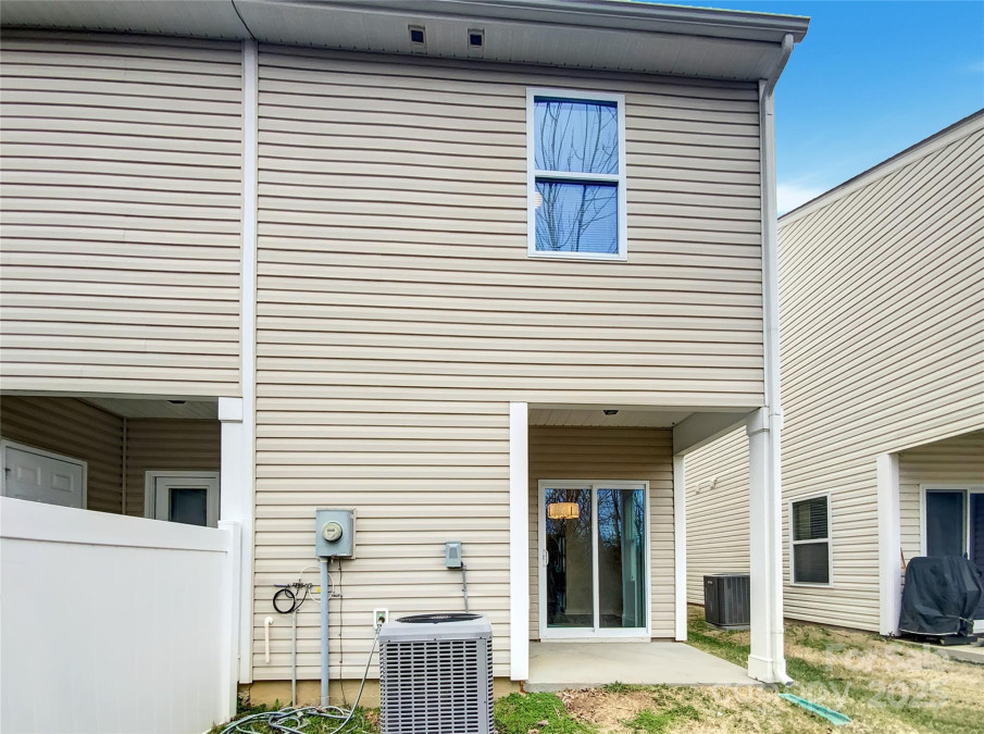 120 Cadbury Ln Fort Mill, SC 29715