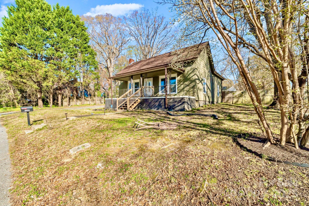 1759 Smith Ave Gastonia, NC 28052