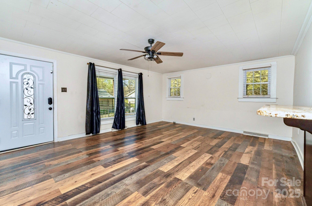 1759 Smith Ave Gastonia, NC 28052