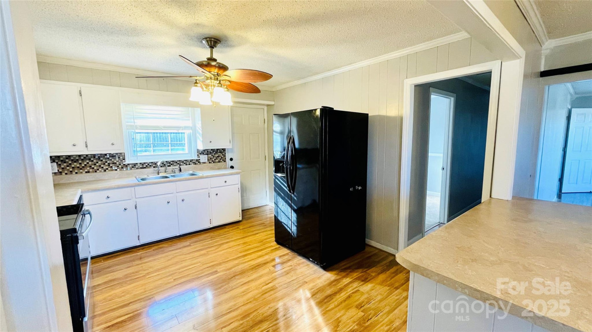 742 Aquadale Rd Albemarle, NC 28001