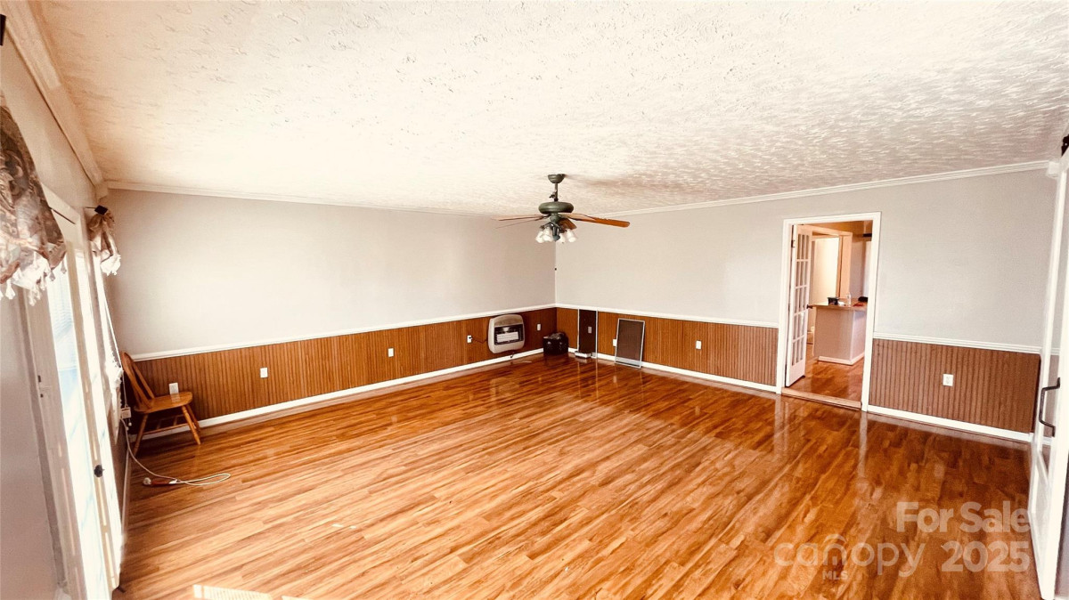 742 Aquadale Rd Albemarle, NC 28001