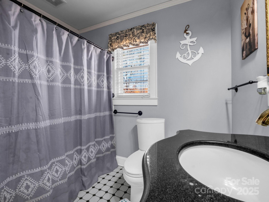 142 Fernwood Cir Rutherfordton, NC 28139