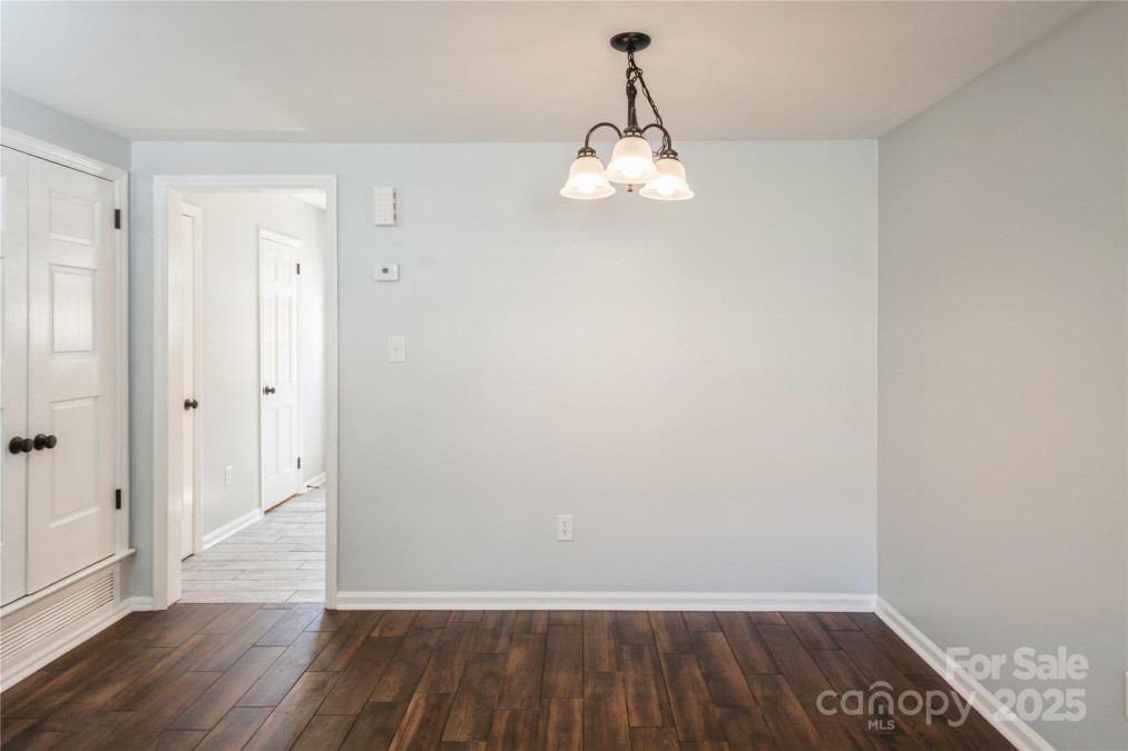 6322 Old Pineville Rd Charlotte, NC 28217