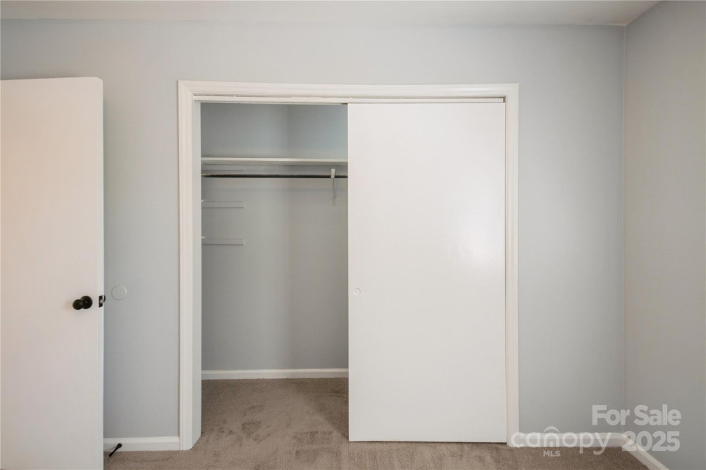 6322 Old Pineville Rd Charlotte, NC 28217