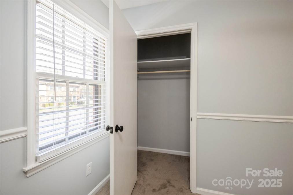 6322 Old Pineville Rd Charlotte, NC 28217