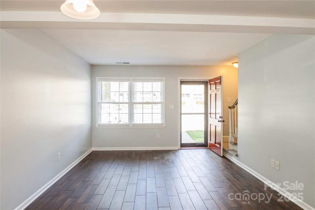 6322 Old Pineville Rd Charlotte, NC 28217
