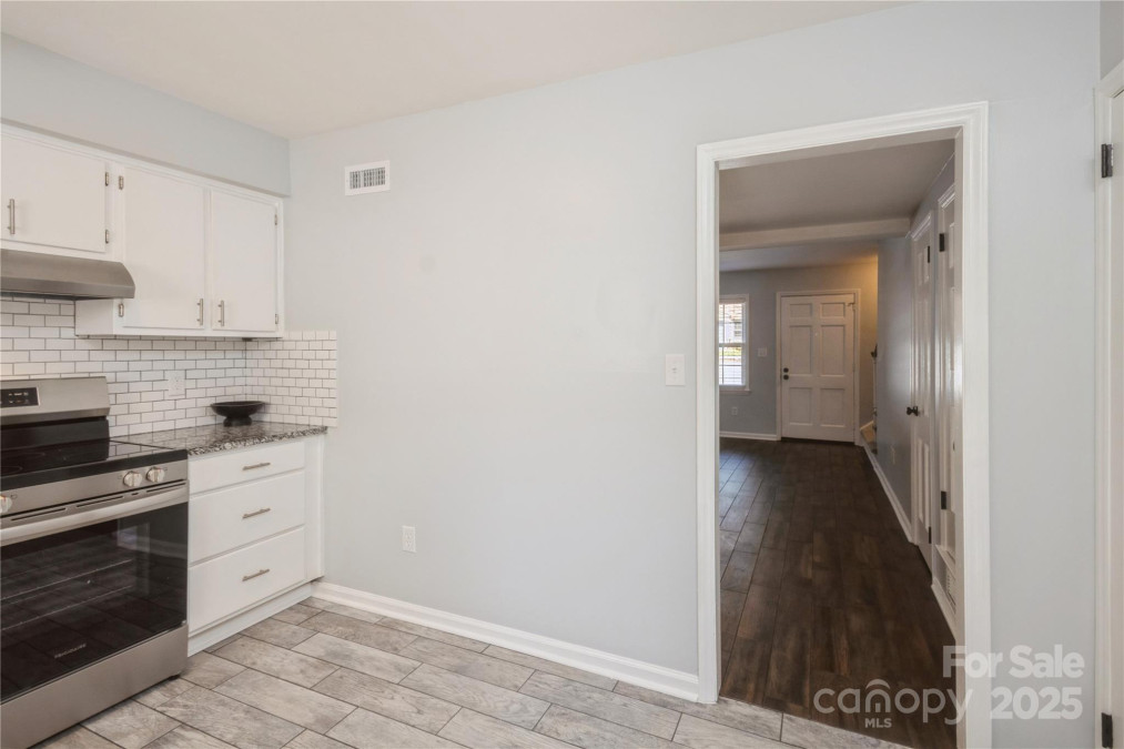 6322 Old Pineville Rd Charlotte, NC 28217
