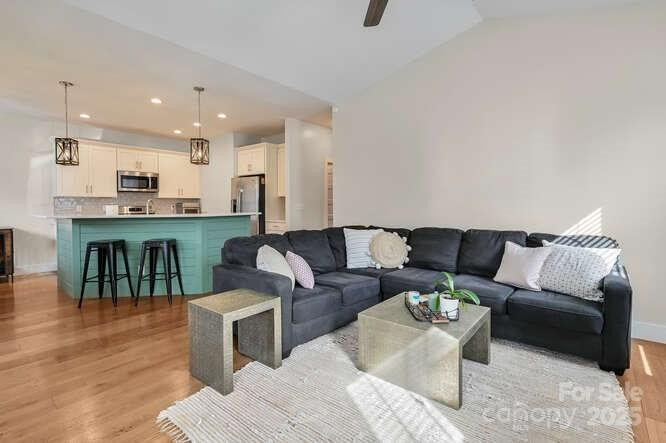 164 Marietta St Asheville, NC 28803