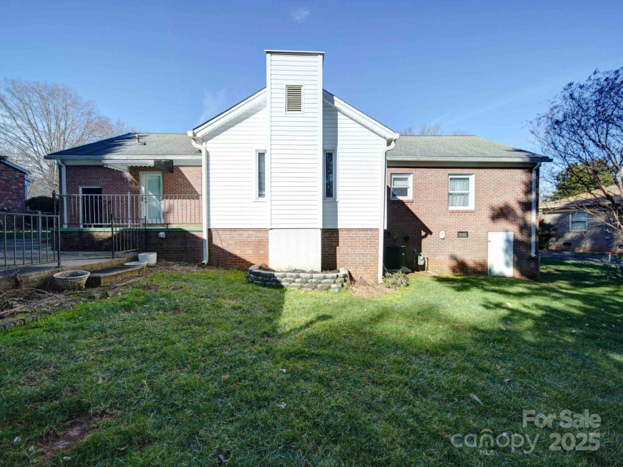 2623 Shaw Ave Gastonia, NC 28054