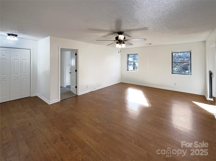 205 Mauney St Mount Holly, NC 28120