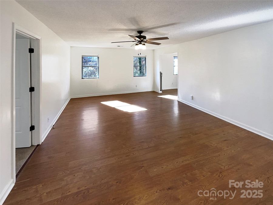 205 Mauney St Mount Holly, NC 28120