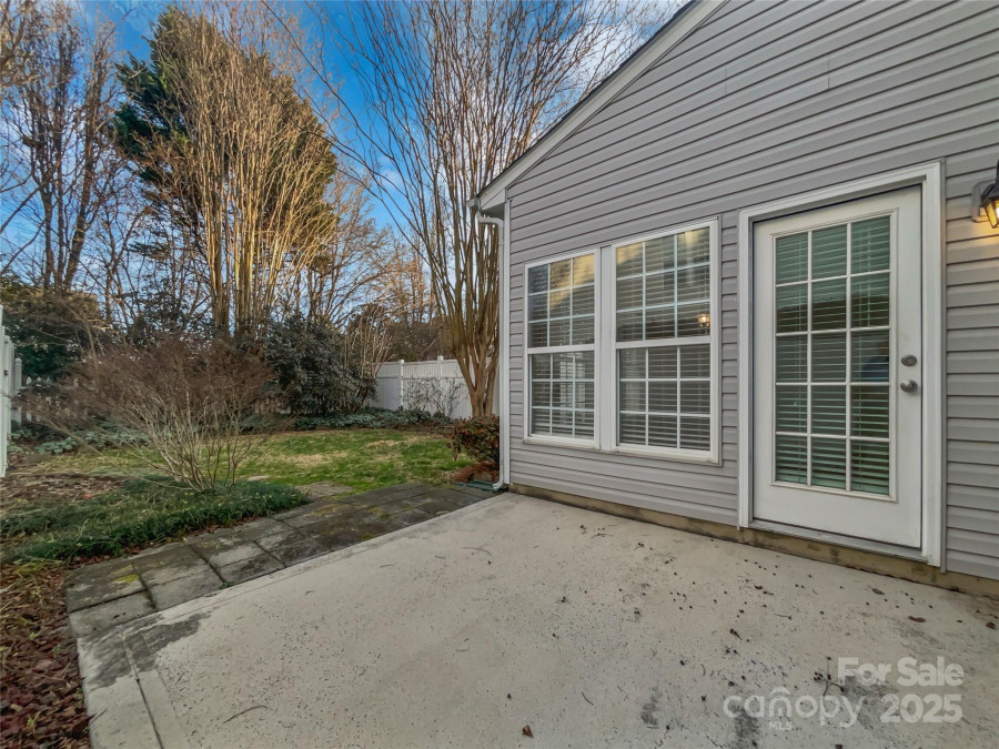 5084 Parkview Way Matthews, NC 28104