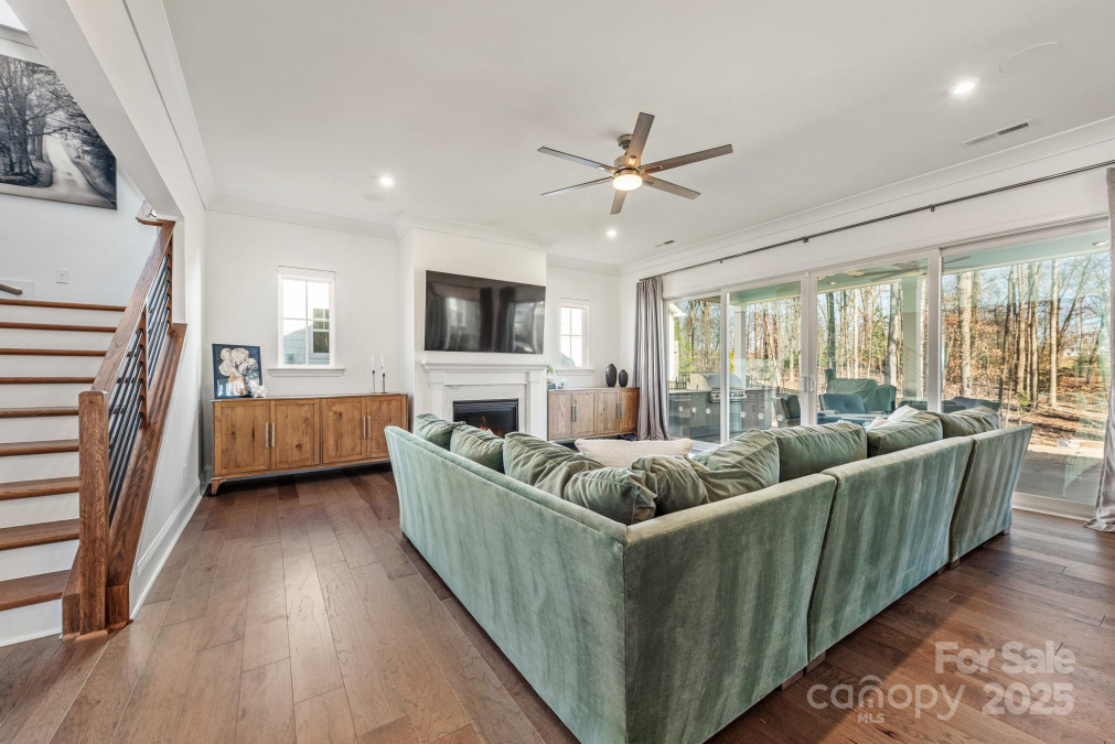 523 Meadow Ridge Dr Belmont, NC 28012