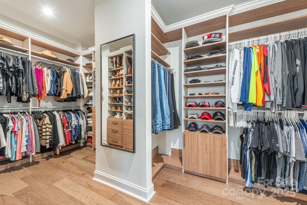 523 Meadow Ridge Dr Belmont, NC 28012
