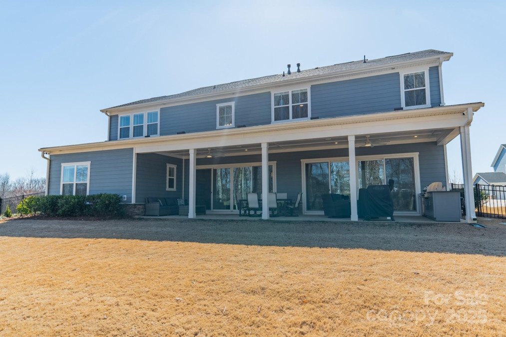 523 Meadow Ridge Dr Belmont, NC 28012