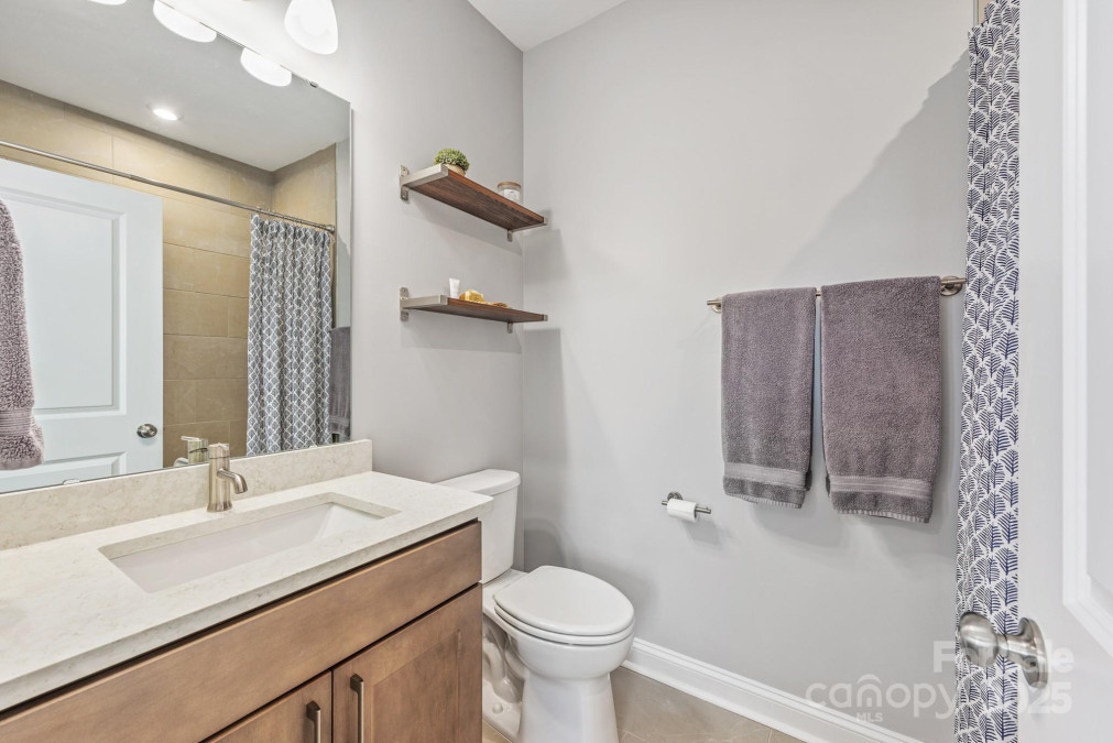 523 Meadow Ridge Dr Belmont, NC 28012