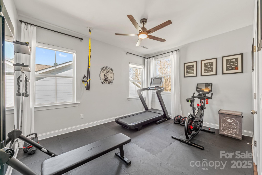 523 Meadow Ridge Dr Belmont, NC 28012
