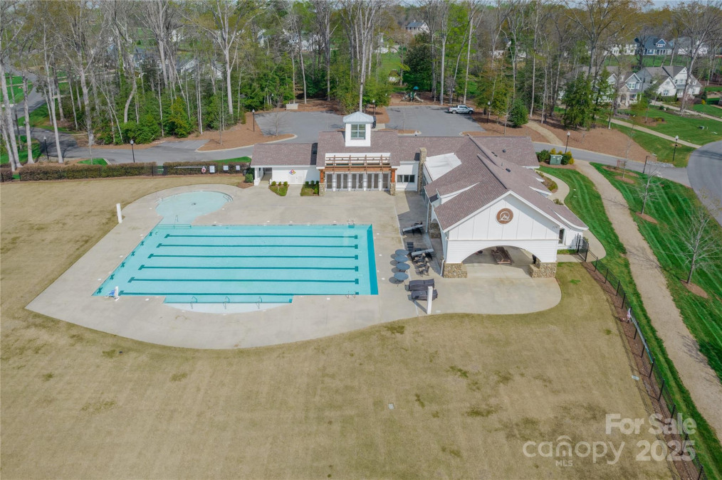 523 Meadow Ridge Dr Belmont, NC 28012