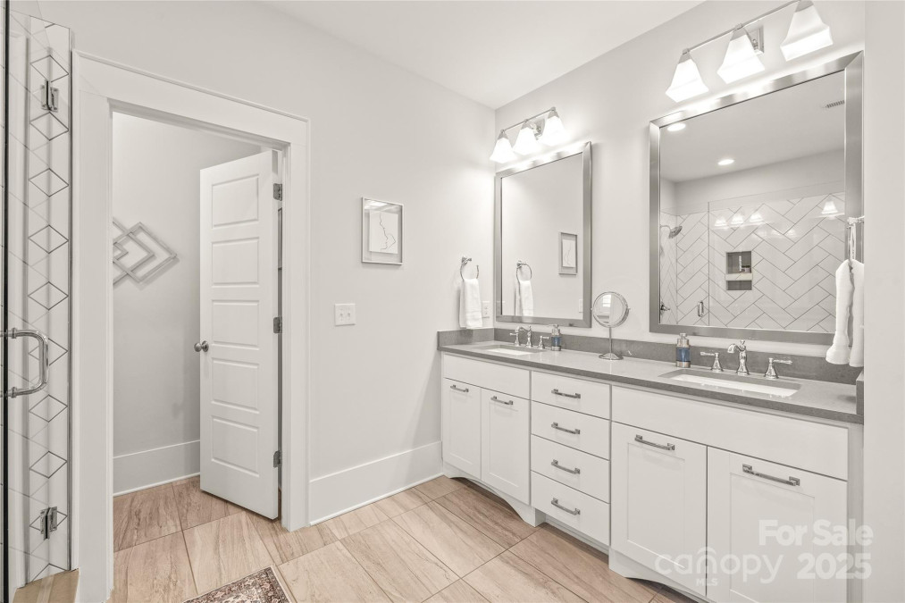 5717 Closeburn Rd Charlotte, NC 28210