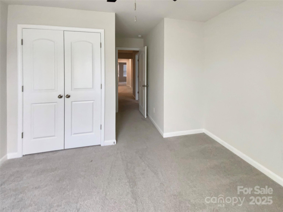 5629 Axil Ln Charlotte, NC 28269