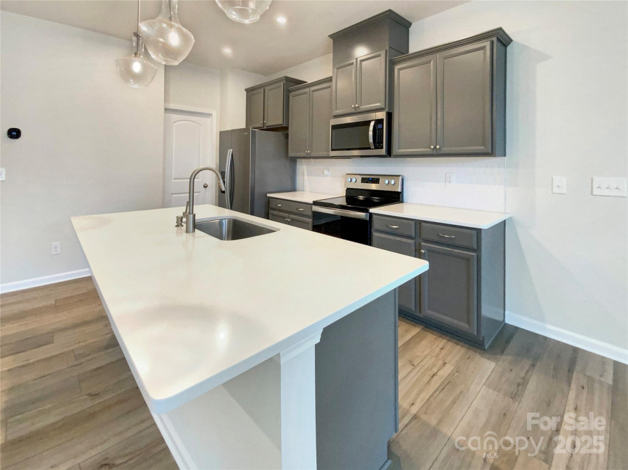 5629 Axil Ln Charlotte, NC 28269
