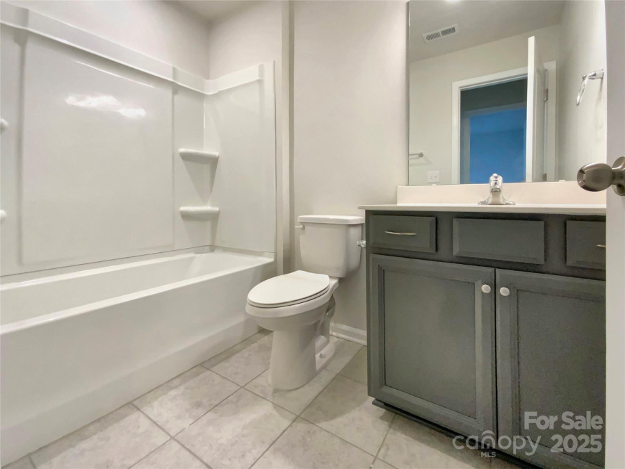 5629 Axil Ln Charlotte, NC 28269