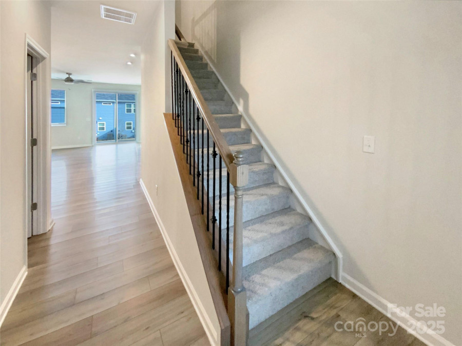 5629 Axil Ln Charlotte, NC 28269