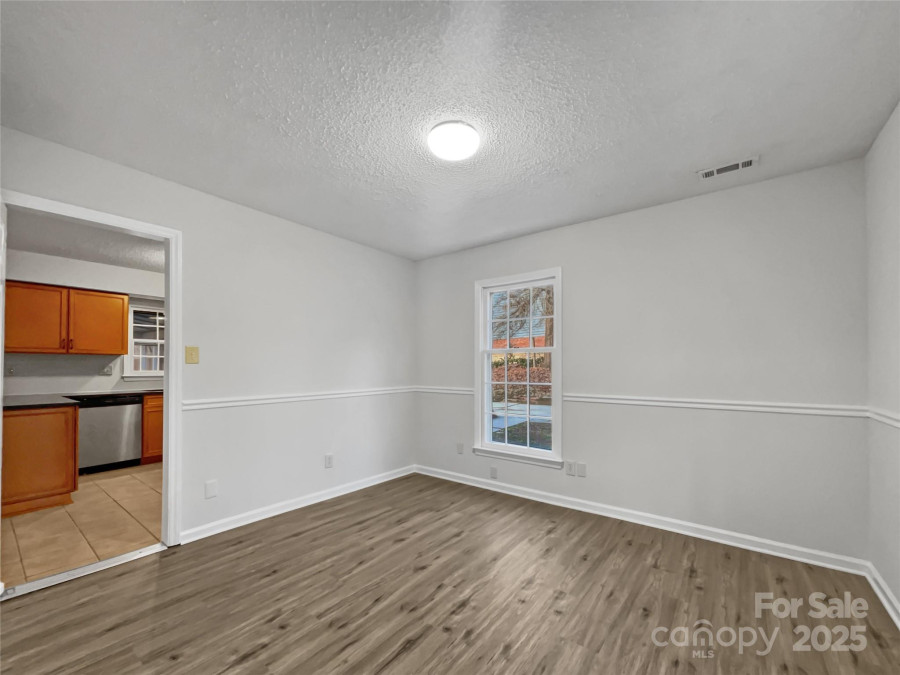 316 Epperstone Ln Matthews, NC 28105