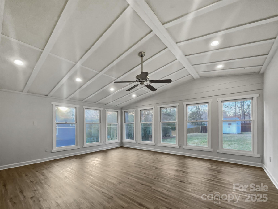 316 Epperstone Ln Matthews, NC 28105