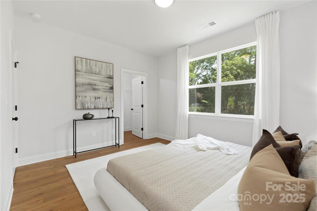 5404 Maplewood Ln Charlotte, NC 28227