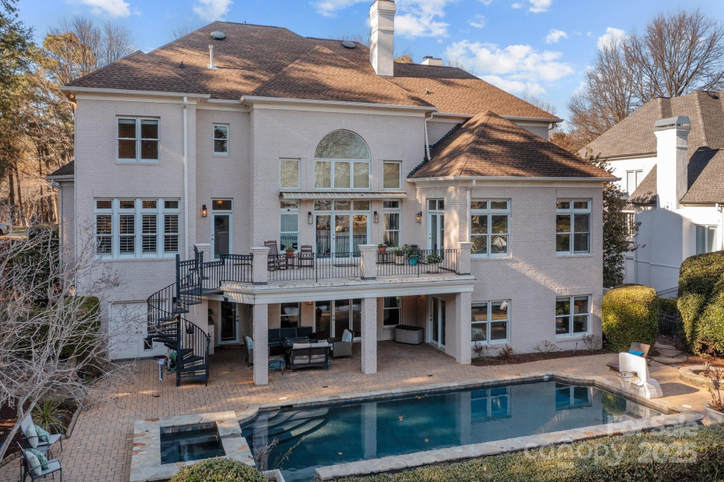 18302 Town Harbour Rd Cornelius, NC 28031