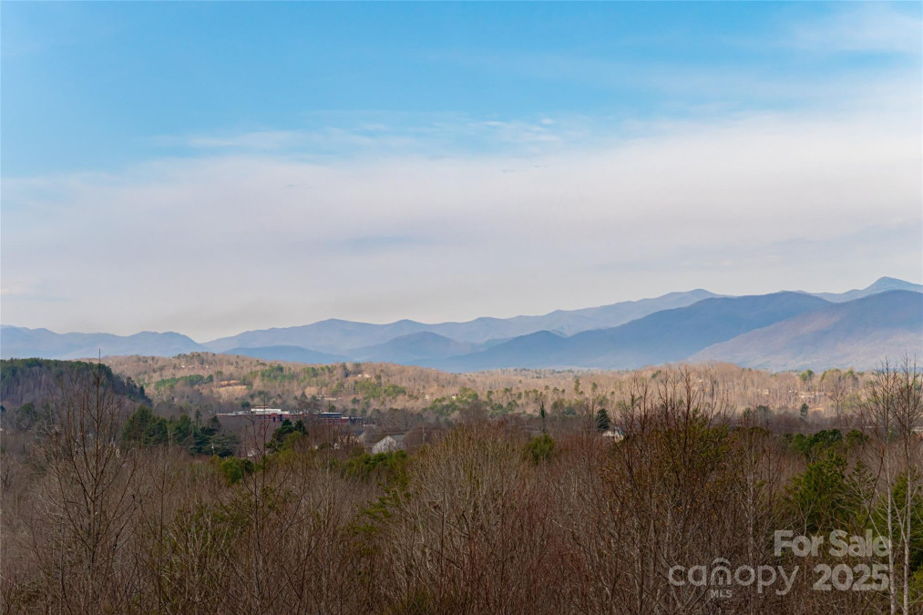 837 California Ave Marion, NC 28752