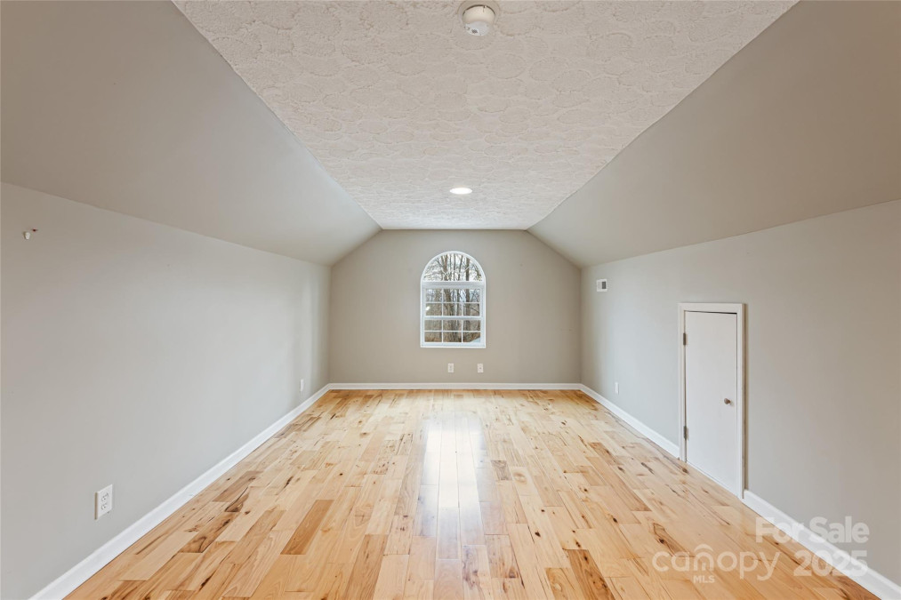 837 California Ave Marion, NC 28752