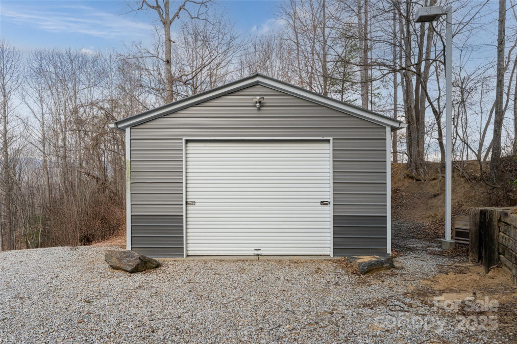 837 California Ave Marion, NC 28752