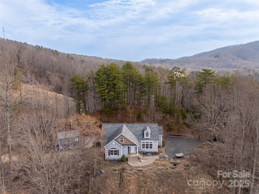 837 California Ave Marion, NC 28752