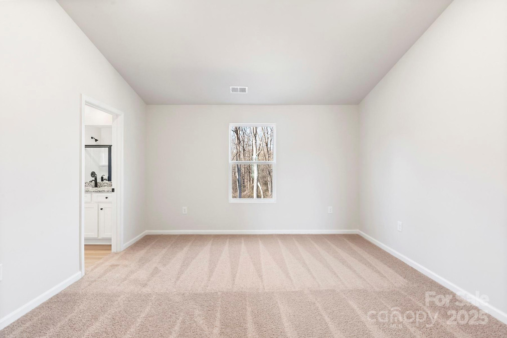 3358 Burberry Dr Gastonia, NC 28052