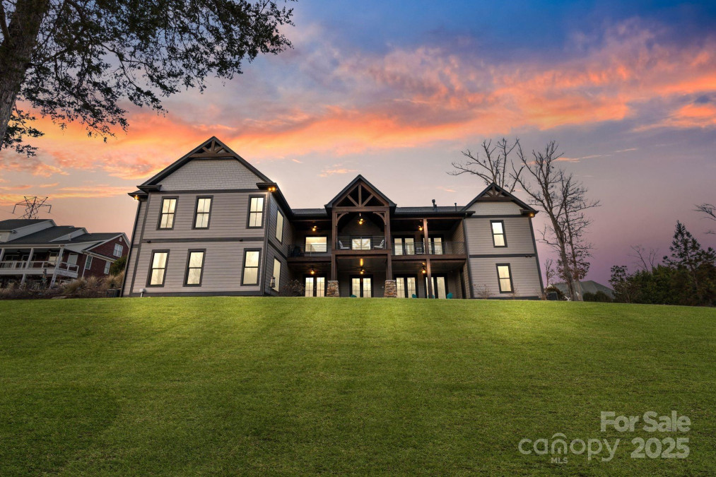 826 Misty Arbor Ford Clover, SC 29710