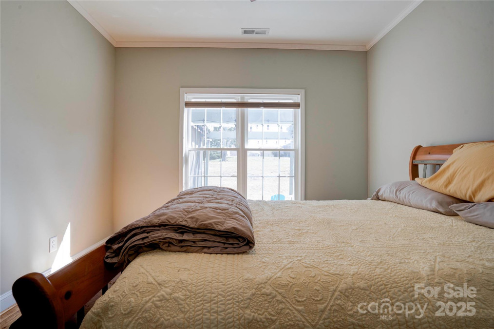 1529 Alex Dr Shelby, NC 28152