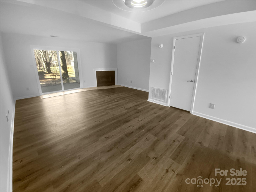 6108 Heath Ridge Ct Charlotte, NC 28210