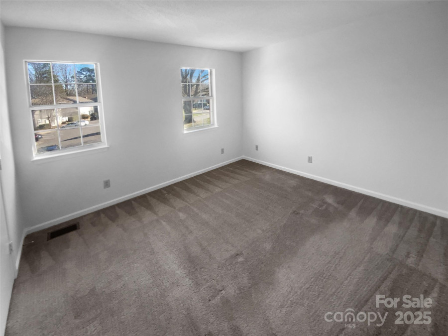 6108 Heath Ridge Ct Charlotte, NC 28210