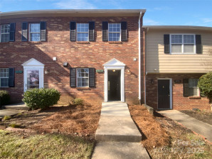 6108 Heath Ridge Ct Charlotte, NC 28210