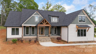 135 Westview Dr Hendersonville, NC 28791