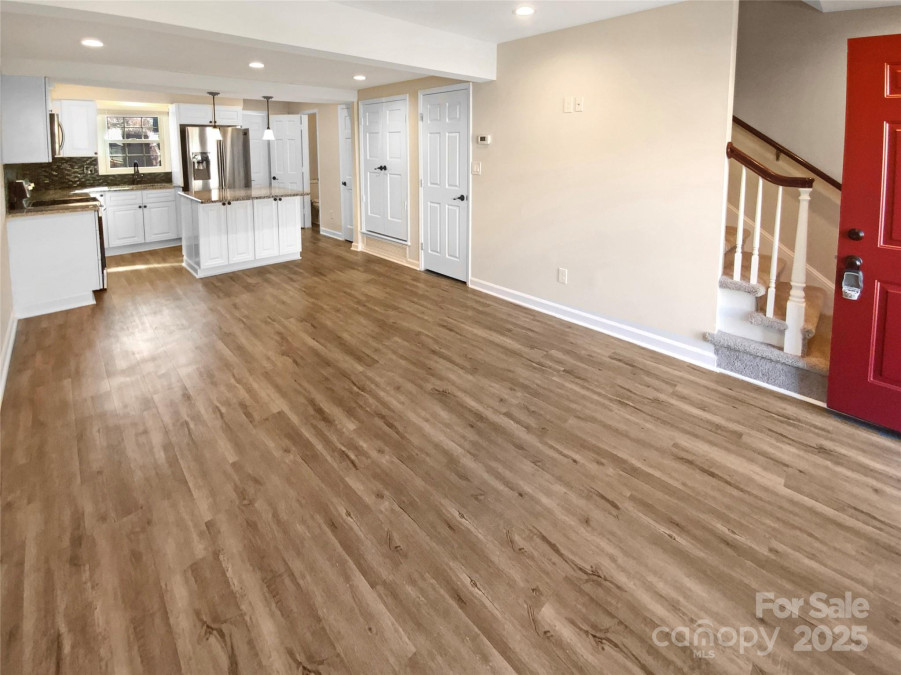 6436 Old Pineville Rd Charlotte, NC 28217
