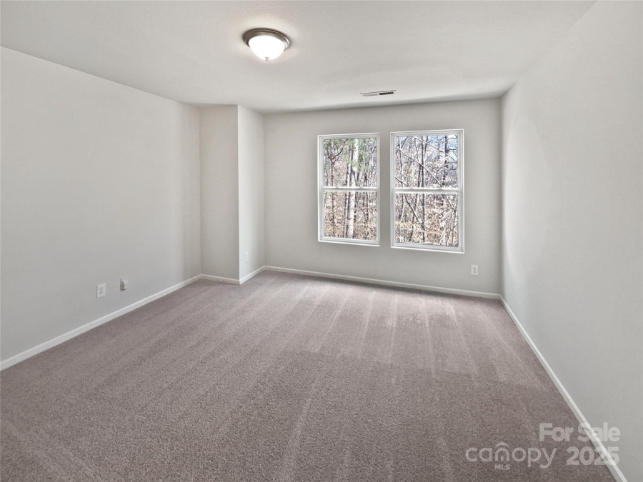 1121 Swearngan Ridge Ct Charlotte, NC 28216